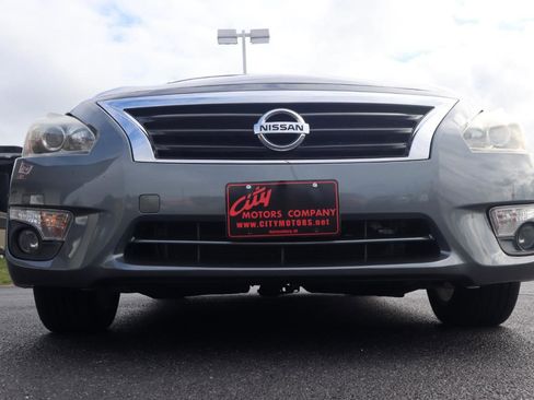 Used 2015 Nissan Altima 2.5 SV FWD image 5