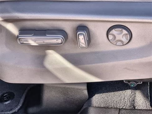 Used 2018 Honda Odyssey EX image 31