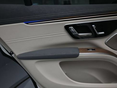 Certified 2023 Mercedes-Benz EQS 450+ SUV image 22