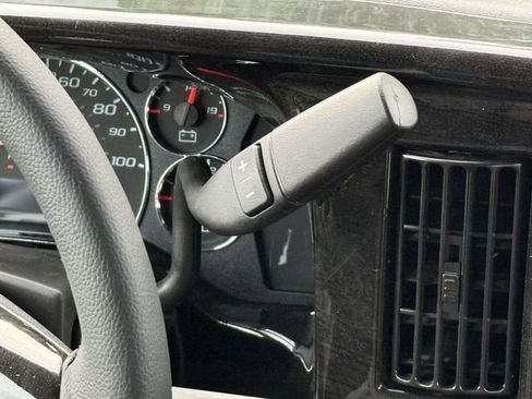 New 2025 GMC Savana 2500 Explorer Conversion Van w/ Driver Convenience Package image 15