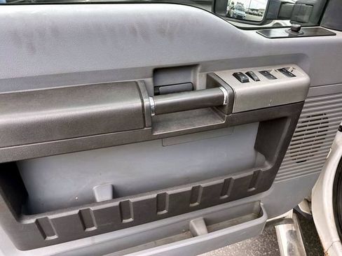 Used 2016 Ford F250 XLT AWD/4WD image 10
