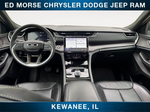 Used 2024 Jeep Grand Cherokee L Limited w/ Luxury Tech Group II AWD/4WD image 10