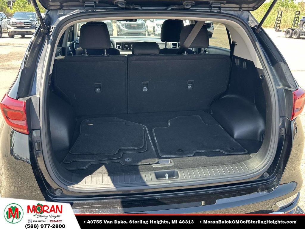 Used 2021 Kia Sportage LX AWD/4WD image 11