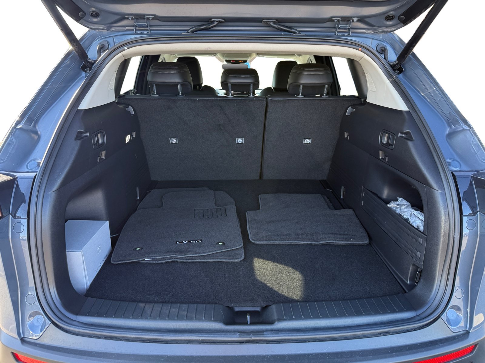 Used 2026 MAZDA CX-50 AWD 2.5 Hybrid w/ Cargo Package image 17