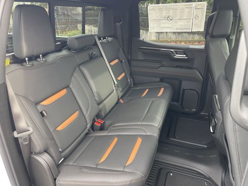 New 2026 GMC Sierra 1500 AT4 w/ AT4 Premium Package image 63