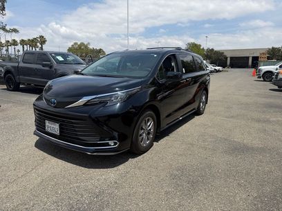 Used 2024 Toyota Sienna XLE w/ XLE Plus Package