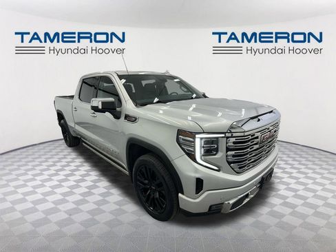 Used 2022 GMC Sierra 1500 Denali w/ Denali Reserve Package image 7