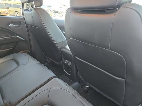 Used 2021 GMC Canyon AT4 w/ Driver Alert Package AWD/4WD image 92