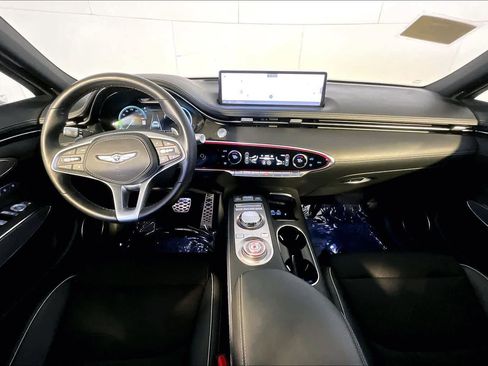 Used 2023 Genesis GV70 2.5T w/ Sport Prestige Package AWD/4WD image 16
