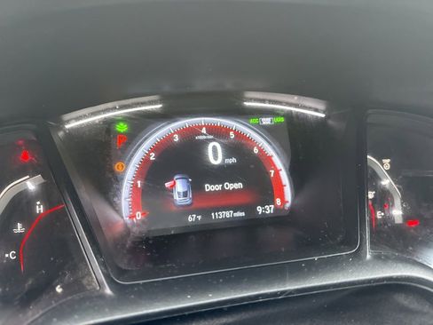 Used 2021 Honda Civic Sport image 11