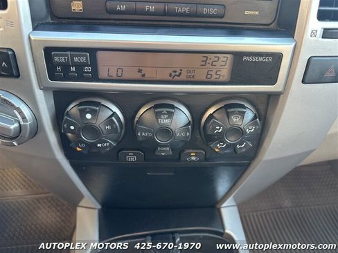 Used 2004 Toyota 4Runner SR5 image 28