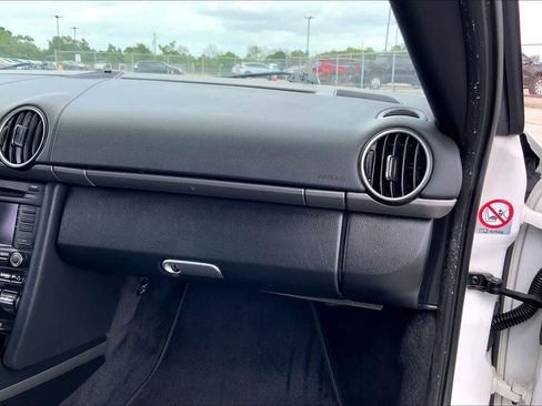 Used 2010 Porsche Cayman image 18