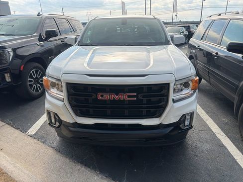 Used 2022 GMC Canyon Elevation w/ Elevation Premium Package image 2