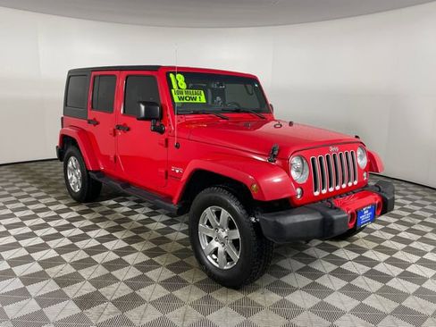 Used 2018 Jeep Wrangler Unlimited Sahara w/ Max Tow Package AWD/4WD image 22