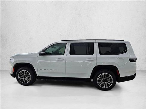 New 2026 Jeep Grand Wagoneer 2WD image 5