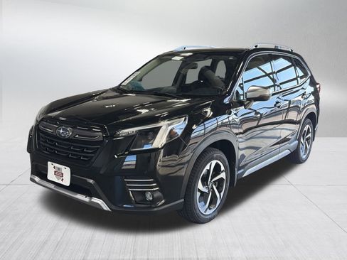 Certified 2024 Subaru Forester Touring w/ Pop Package 2 image 3
