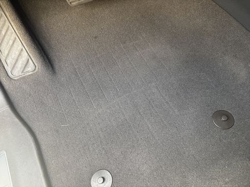 Used 2021 GMC Yukon Denali w/ Denali Premium Package image 17