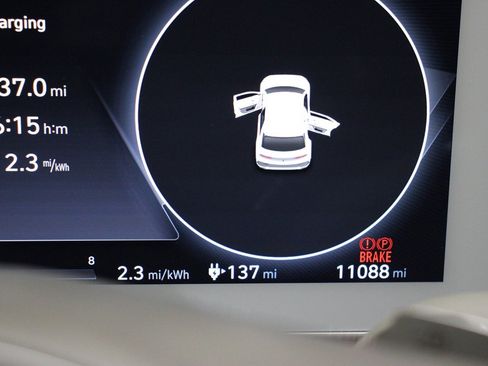 Used 2024 Hyundai Ioniq 5 Limited image 44