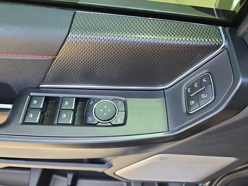 Used 2025 Ford F150 Raptor AWD/4WD image 29