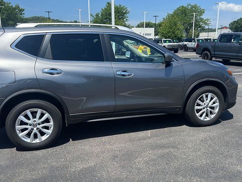 Used 2020 Nissan Rogue SV AWD/4WD image 5