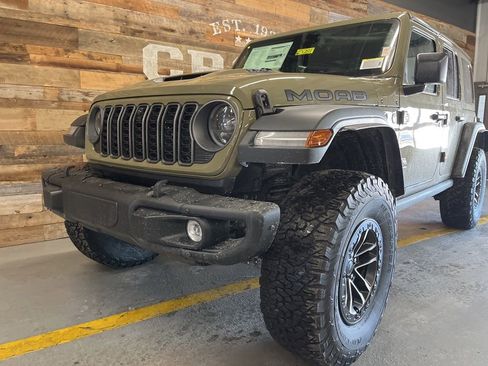 New 2026 Jeep Wrangler Unlimited Rubicon 392 image 18