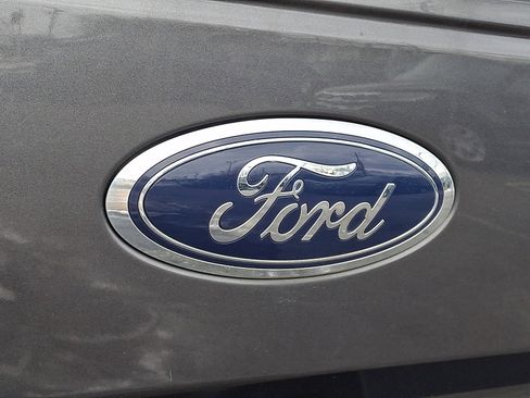 Used 2015 Ford F150 XLT w/ Equipment Group 302A Luxury image 30