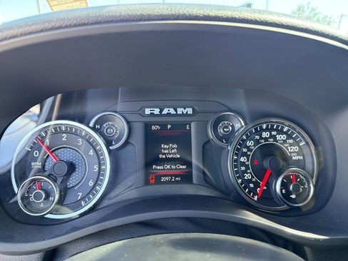 Used 2024 RAM 3500 Tradesman w/ Chrome Appearance Group image 17