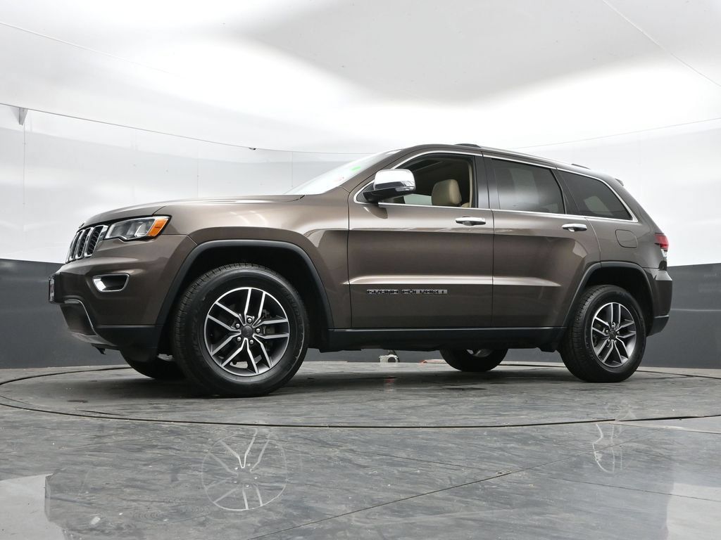 Used 2020 Jeep Grand Cherokee Limited AWD/4WD image 45