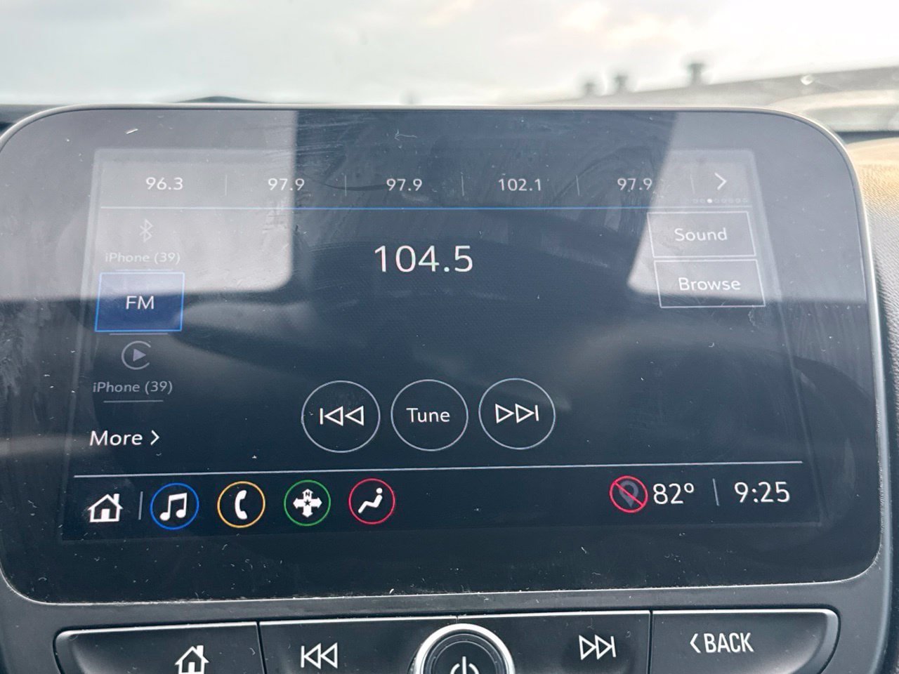 Used 2025 Chevrolet Malibu LT FWD image 44