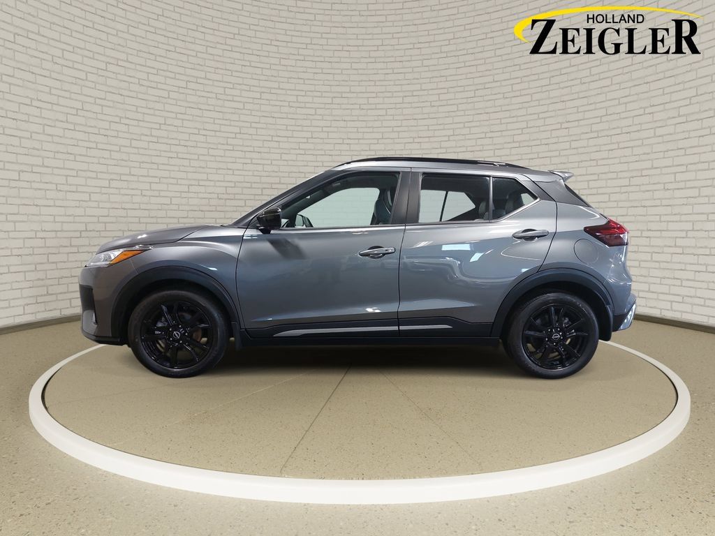 Certified 2023 Nissan Kicks SR w/ SR Premium Package FWD image 8