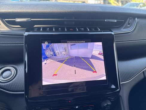 Used 2024 Jeep Grand Cherokee Laredo X w/ Trailer Tow Package image 27