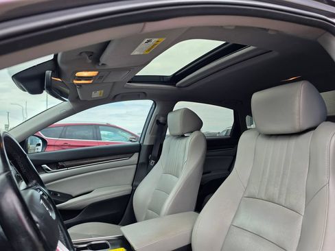 Used 2020 Honda Accord EX-L image 11