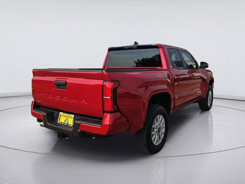 Used 2026 Toyota Tacoma SR5 AWD/4WD image 5