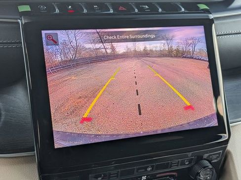 New 2025 Jeep Grand Cherokee Limited image 23