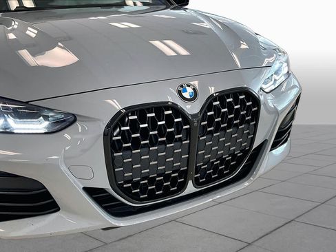 Used 2024 BMW M440i Coupe w/ Premium Package RWD image 27