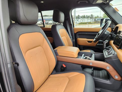 Certified 2024 Land Rover Defender 110 X image 16