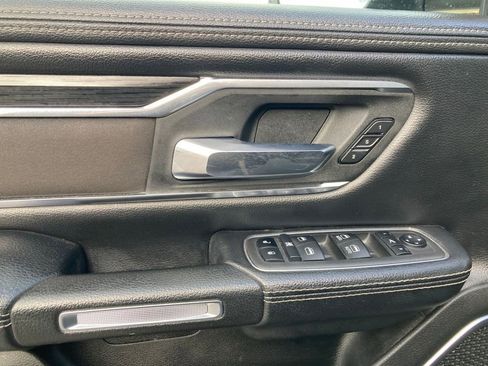 Used 2024 RAM 1500 Laramie AWD/4WD image 11