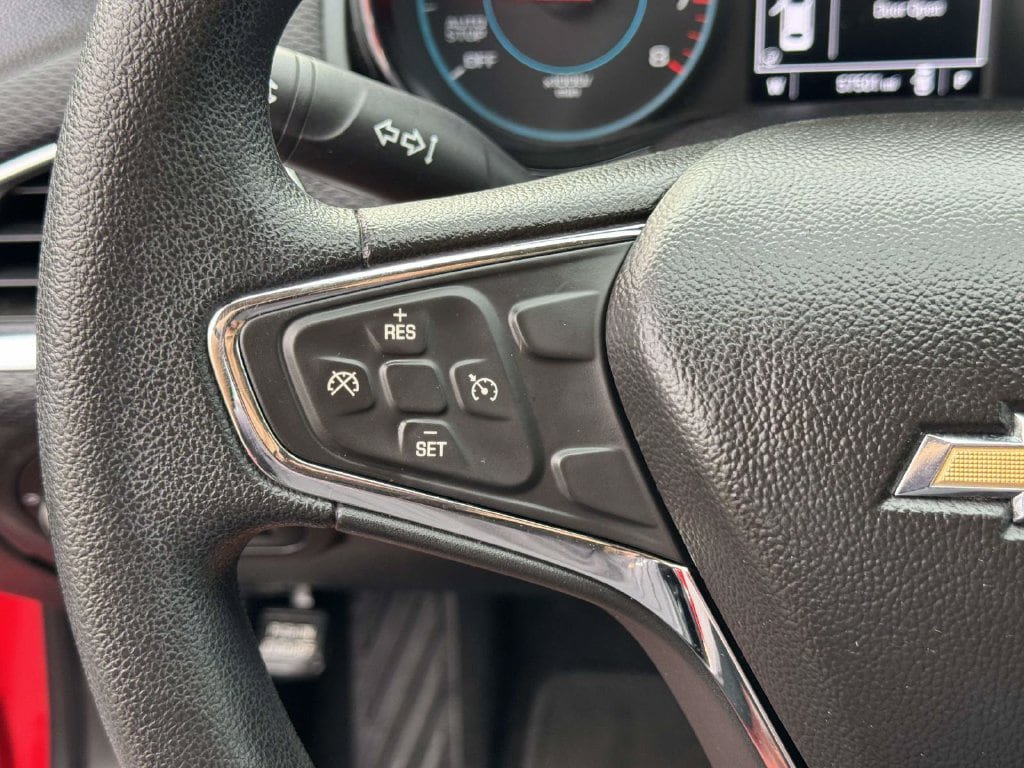 Used 2018 Chevrolet Cruze LT w/ LT Fleet Convenience Package FWD image 11
