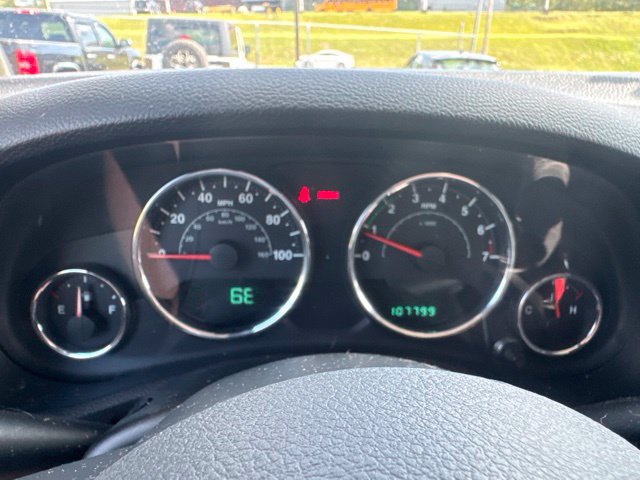 Used 2012 Jeep Wrangler Unlimited Sport AWD/4WD image 20