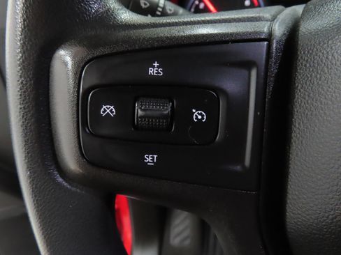 Used 2021 Chevrolet Silverado 1500 Custom Trail Boss AWD/4WD image 13