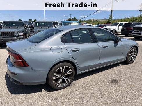 Used 2024 Volvo S60 B5 Plus AWD/4WD image 11