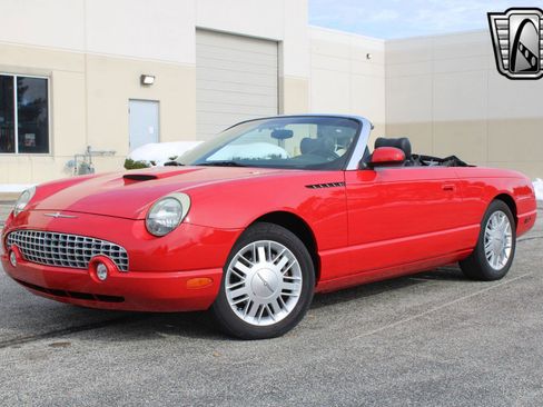Used 2002 Ford Thunderbird image 20