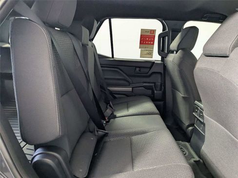 New 2026 Toyota 4Runner SR5 image 18