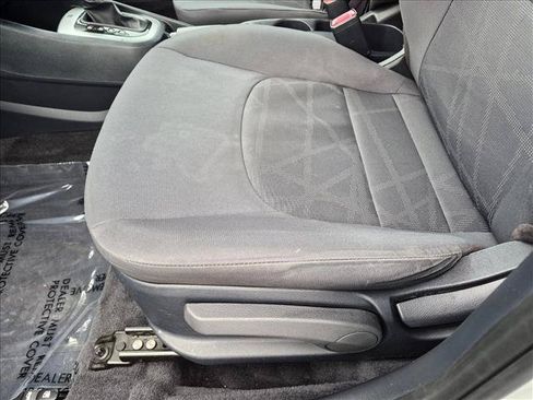 Used 2012 Kia Rio LX FWD image 10