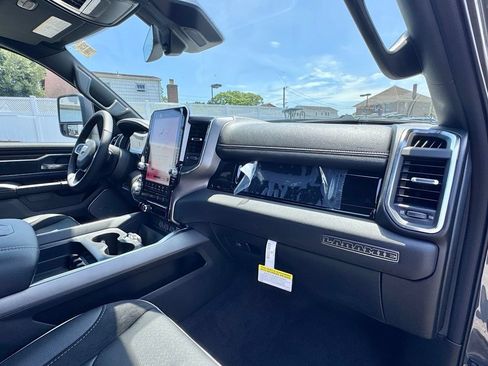 Used 2026 RAM 1500 Laramie w/ Night Edition AWD/4WD image 18