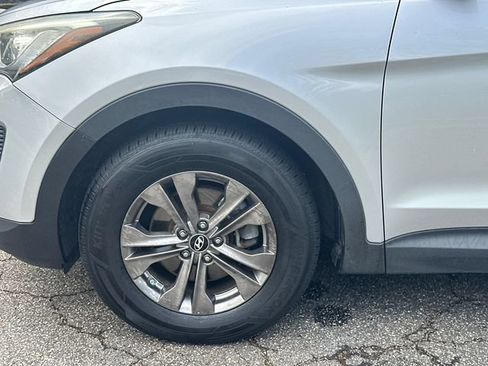 Used 2013 Hyundai Santa Fe Sport w/ Technology Pkg FWD image 13