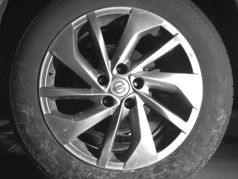 Used 2015 Nissan Rogue SL w/ SL Premium Package image 8