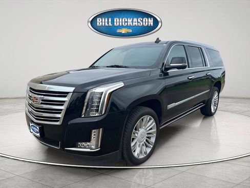 Used 2020 Cadillac Escalade ESV Platinum AWD/4WD image 3