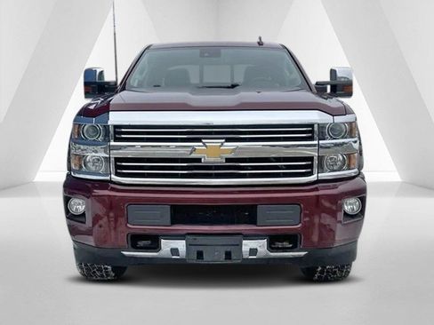 Used 2017 Chevrolet Silverado 2500 High Country image 2