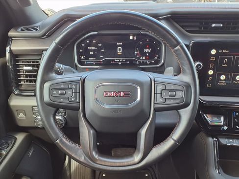 Used 2022 GMC Sierra 1500 AT4 w/ AT4 Premium Package image 32